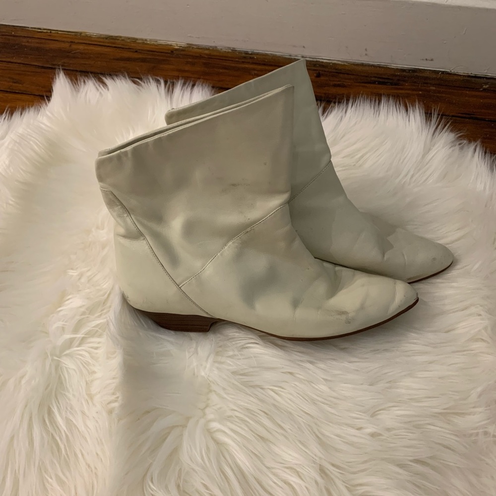 Asymmetrical booties